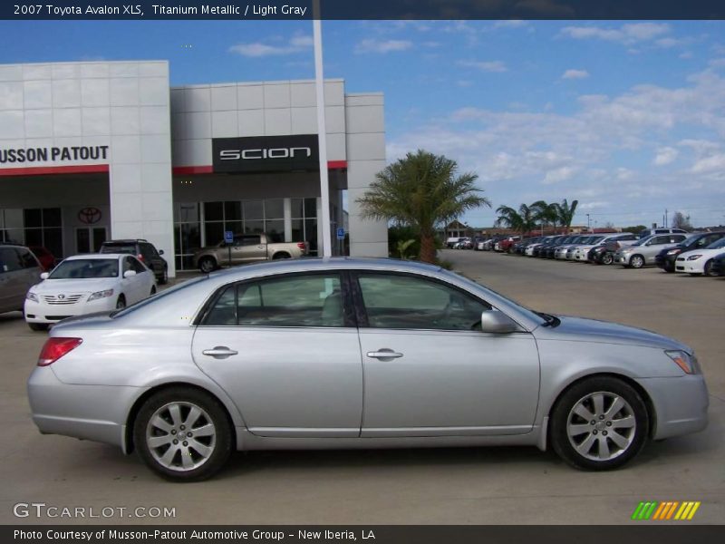Titanium Metallic / Light Gray 2007 Toyota Avalon XLS