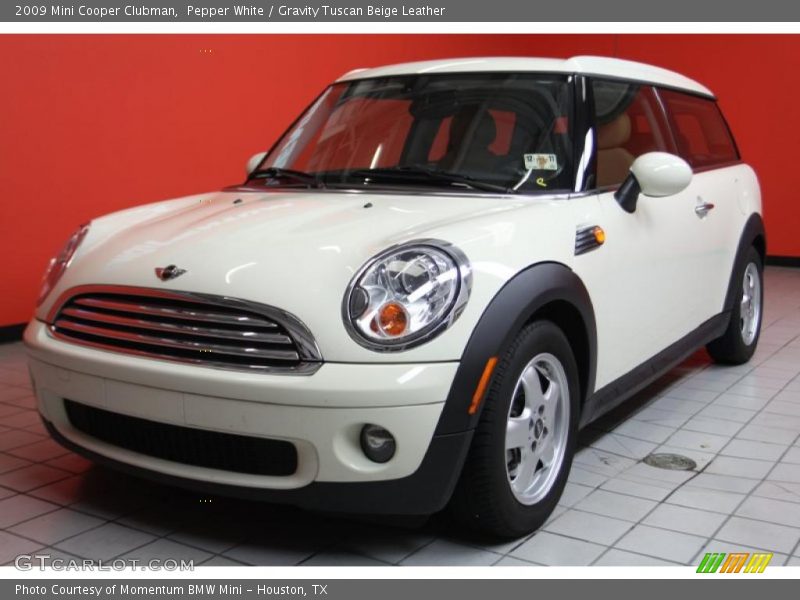 Pepper White / Gravity Tuscan Beige Leather 2009 Mini Cooper Clubman