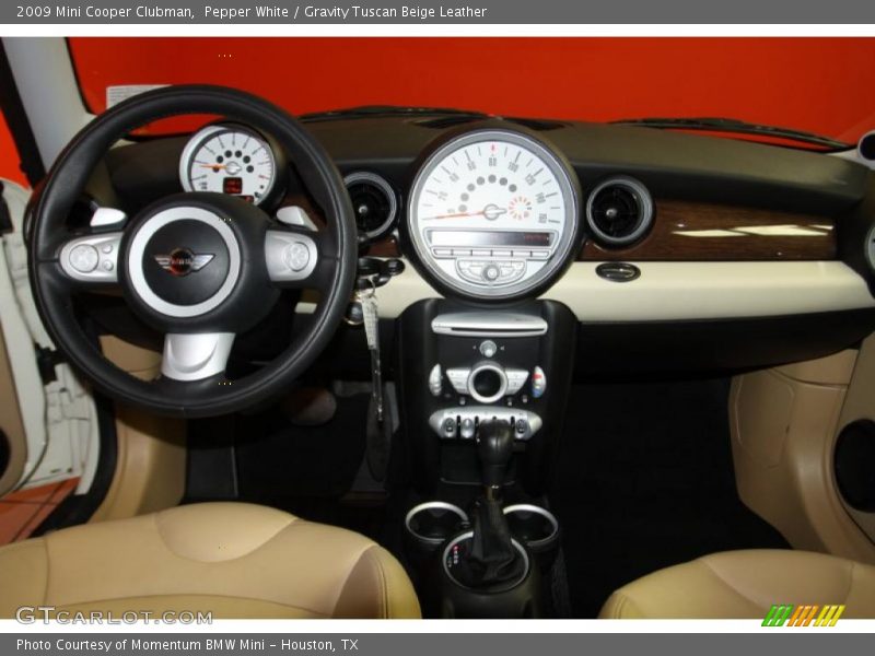 Pepper White / Gravity Tuscan Beige Leather 2009 Mini Cooper Clubman