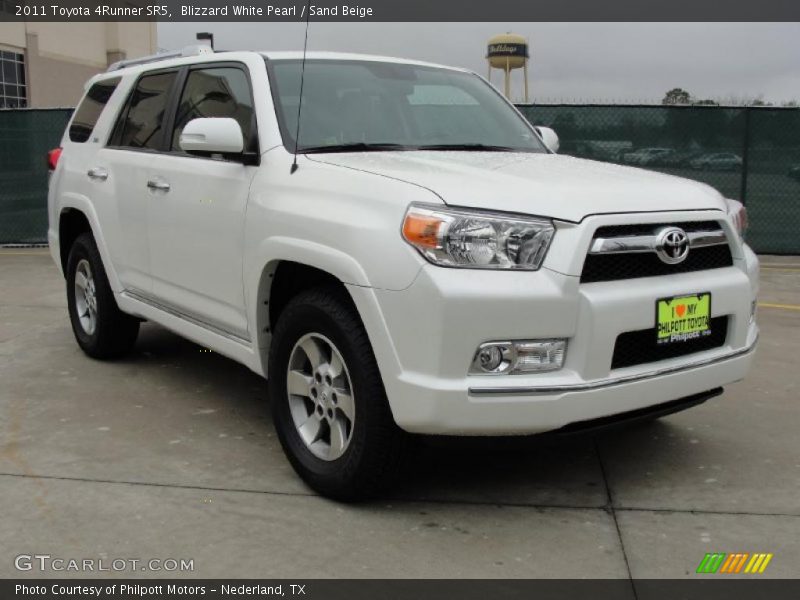 Blizzard White Pearl / Sand Beige 2011 Toyota 4Runner SR5