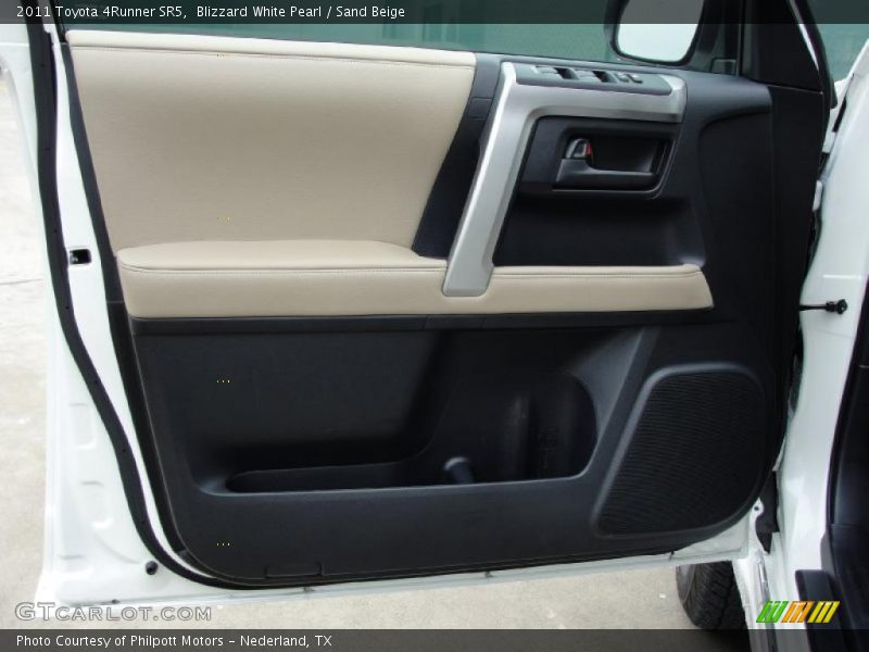 Blizzard White Pearl / Sand Beige 2011 Toyota 4Runner SR5