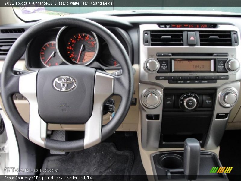 Blizzard White Pearl / Sand Beige 2011 Toyota 4Runner SR5