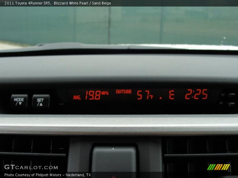 Blizzard White Pearl / Sand Beige 2011 Toyota 4Runner SR5