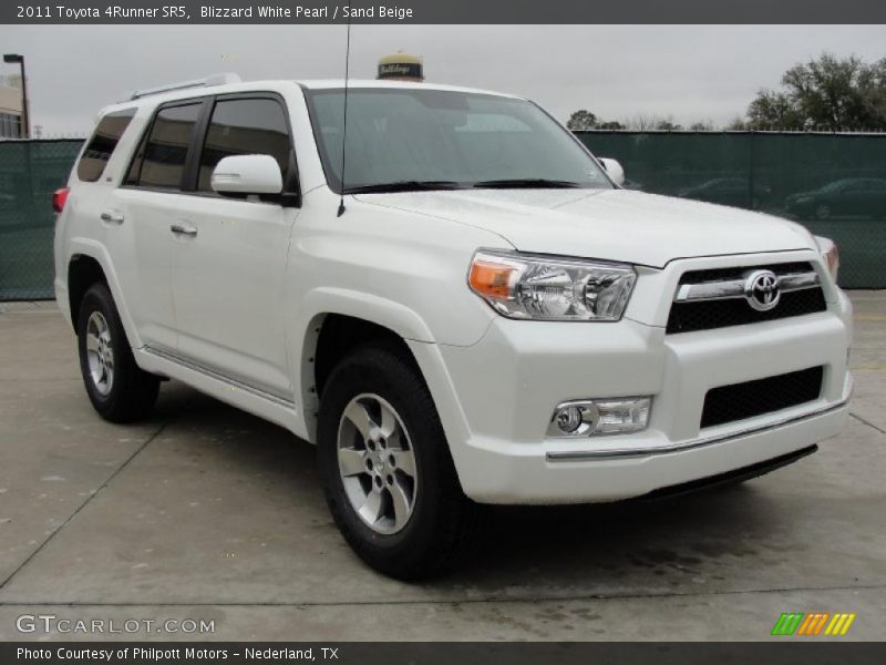 Blizzard White Pearl / Sand Beige 2011 Toyota 4Runner SR5