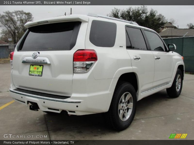 Blizzard White Pearl / Sand Beige 2011 Toyota 4Runner SR5