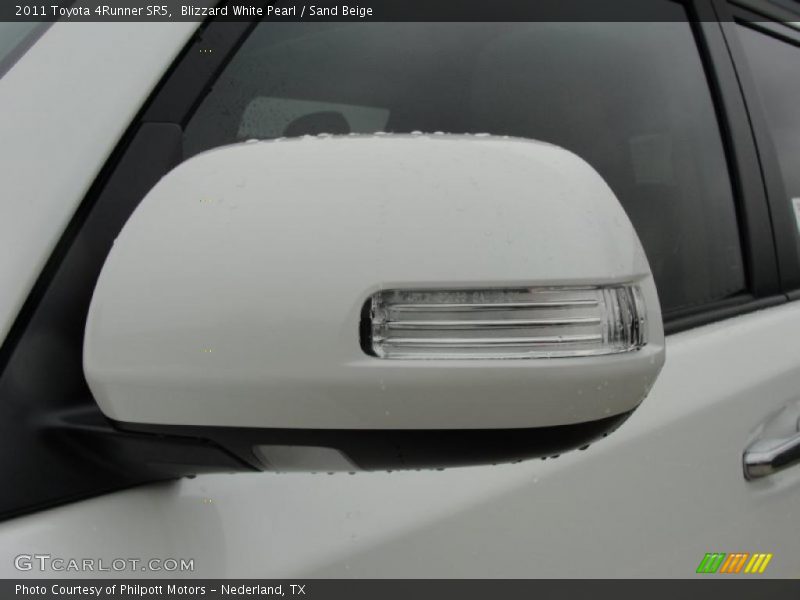 Blizzard White Pearl / Sand Beige 2011 Toyota 4Runner SR5