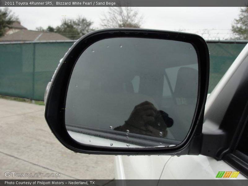 Blizzard White Pearl / Sand Beige 2011 Toyota 4Runner SR5