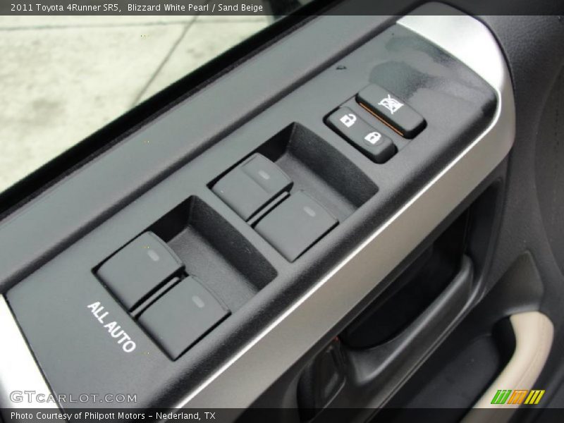 Blizzard White Pearl / Sand Beige 2011 Toyota 4Runner SR5