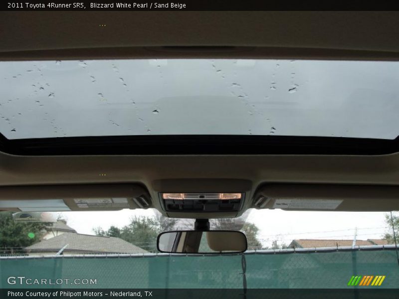 Blizzard White Pearl / Sand Beige 2011 Toyota 4Runner SR5