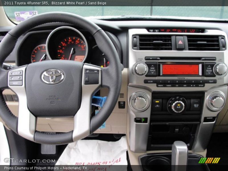 Blizzard White Pearl / Sand Beige 2011 Toyota 4Runner SR5