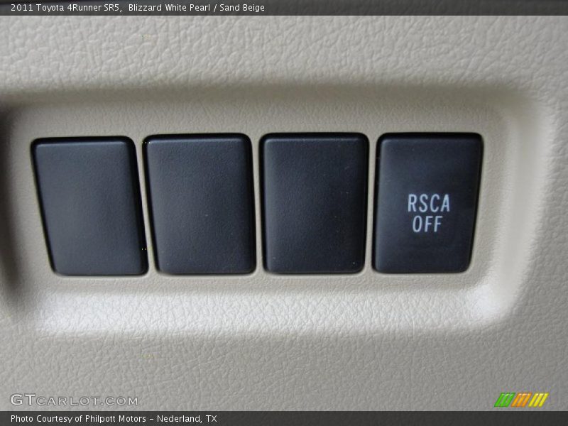 Blizzard White Pearl / Sand Beige 2011 Toyota 4Runner SR5