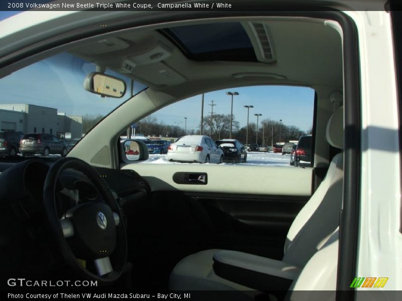 Campanella White / White 2008 Volkswagen New Beetle Triple White Coupe