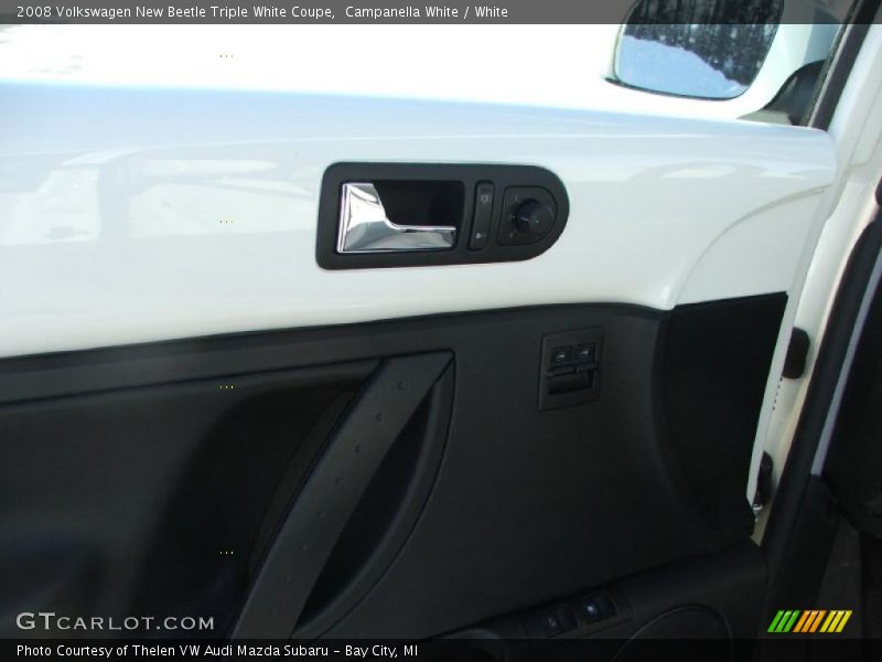 Campanella White / White 2008 Volkswagen New Beetle Triple White Coupe