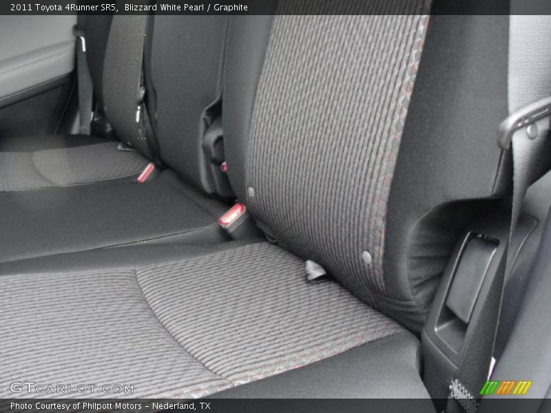 Blizzard White Pearl / Graphite 2011 Toyota 4Runner SR5