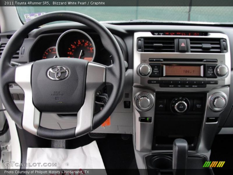 Blizzard White Pearl / Graphite 2011 Toyota 4Runner SR5