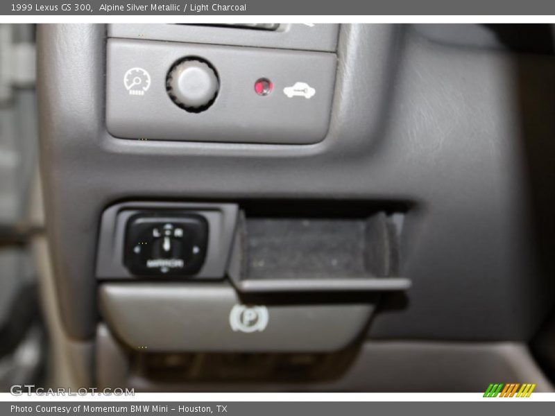 Alpine Silver Metallic / Light Charcoal 1999 Lexus GS 300