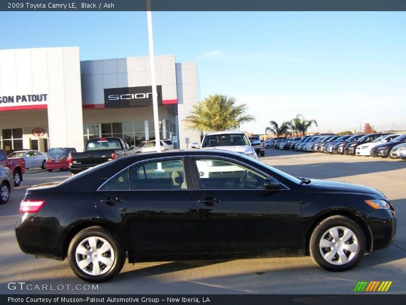 Black / Ash 2009 Toyota Camry LE