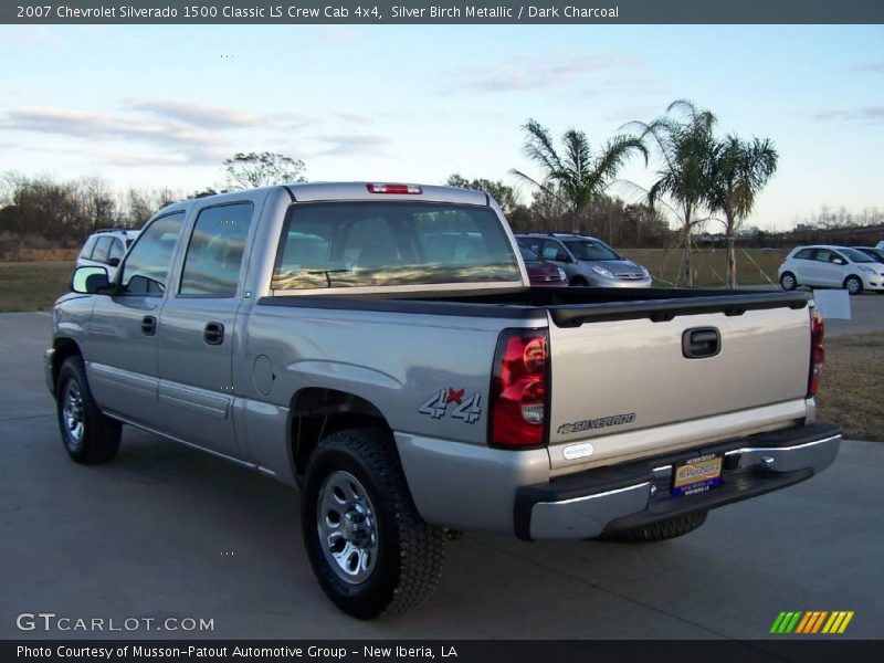 Silver Birch Metallic / Dark Charcoal 2007 Chevrolet Silverado 1500 Classic LS Crew Cab 4x4