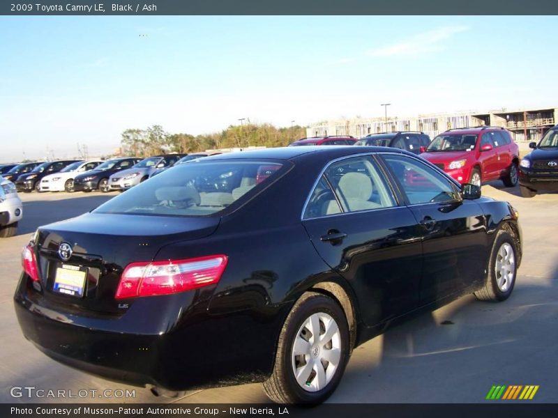 Black / Ash 2009 Toyota Camry LE