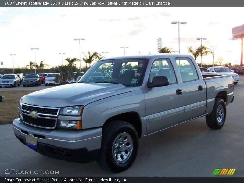 Silver Birch Metallic / Dark Charcoal 2007 Chevrolet Silverado 1500 Classic LS Crew Cab 4x4