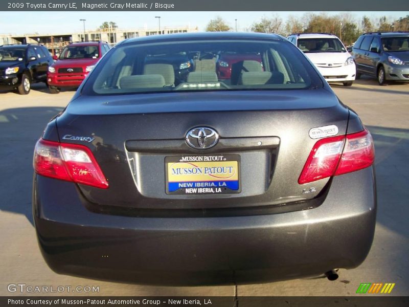 Magnetic Gray Metallic / Bisque 2009 Toyota Camry LE