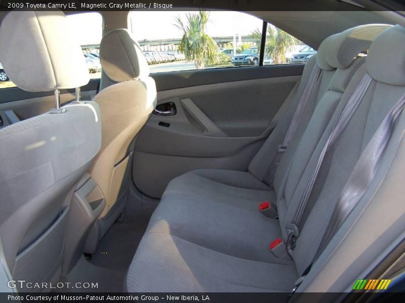 Magnetic Gray Metallic / Bisque 2009 Toyota Camry LE