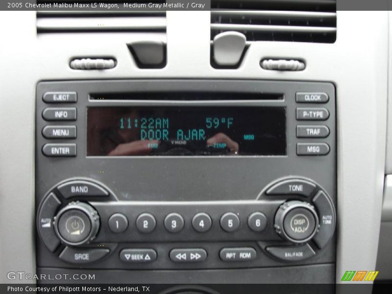 Controls of 2005 Malibu Maxx LS Wagon
