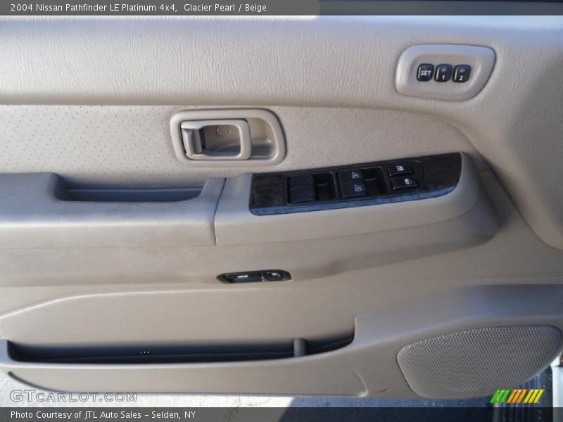 Glacier Pearl / Beige 2004 Nissan Pathfinder LE Platinum 4x4