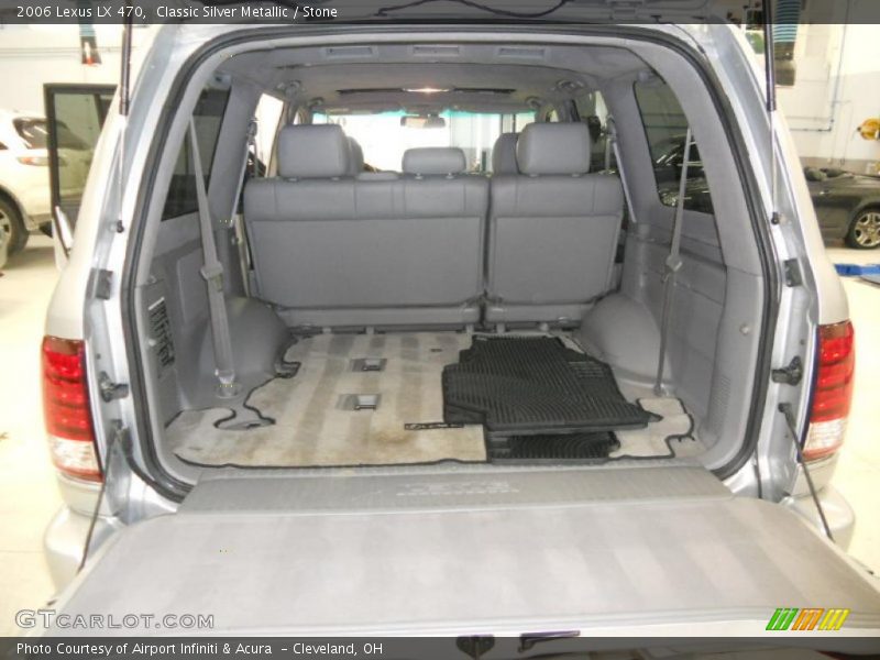 Classic Silver Metallic / Stone 2006 Lexus LX 470