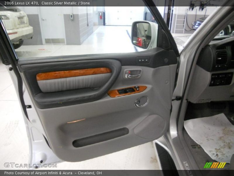 Classic Silver Metallic / Stone 2006 Lexus LX 470