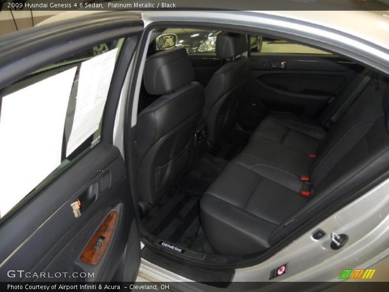 Platinum Metallic / Black 2009 Hyundai Genesis 4.6 Sedan