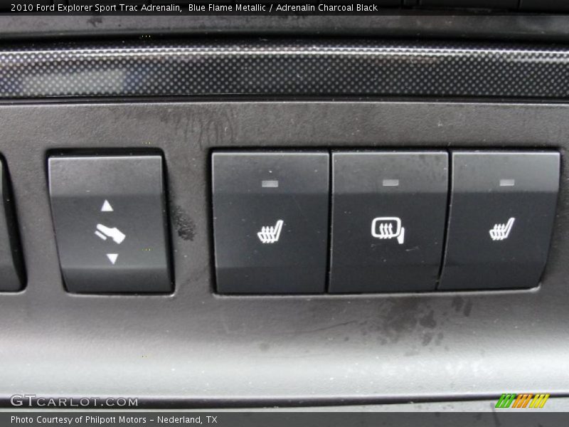 Controls of 2010 Explorer Sport Trac Adrenalin