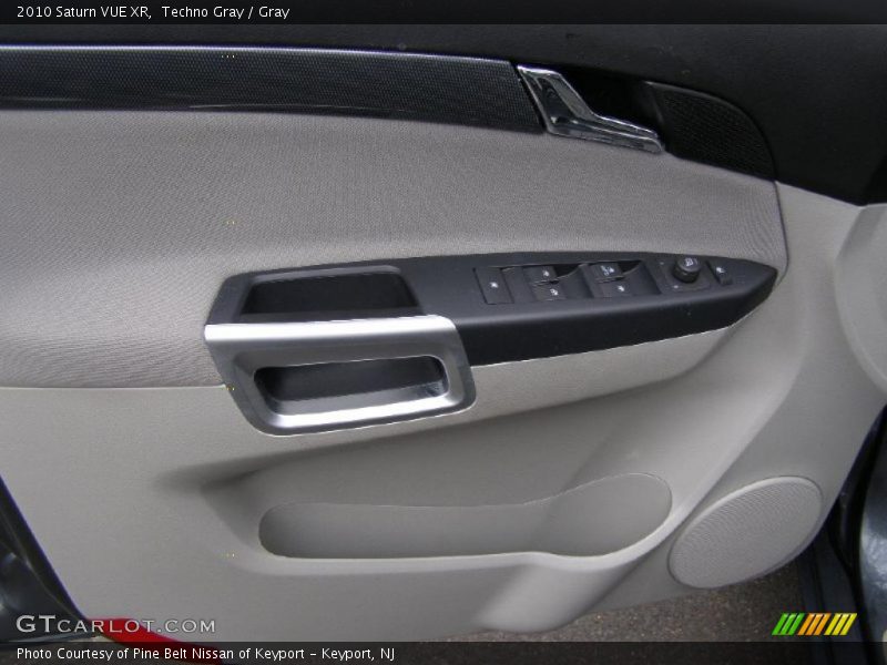 Techno Gray / Gray 2010 Saturn VUE XR