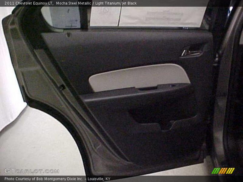 Mocha Steel Metallic / Light Titanium/Jet Black 2011 Chevrolet Equinox LT