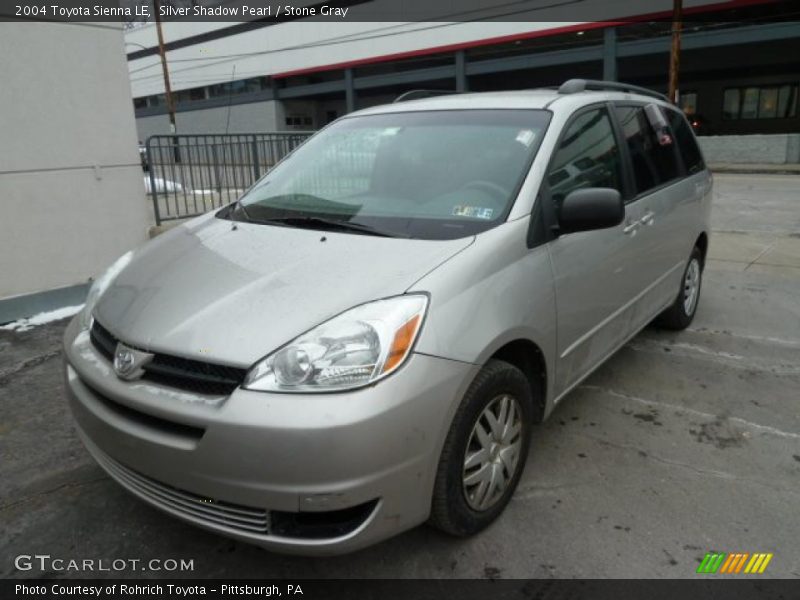 Silver Shadow Pearl / Stone Gray 2004 Toyota Sienna LE