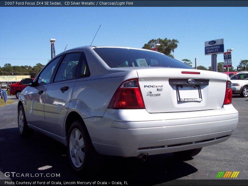CD Silver Metallic / Charcoal/Light Flint 2007 Ford Focus ZX4 SE Sedan