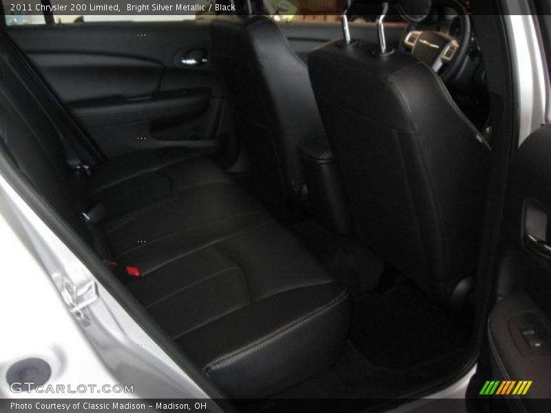 Bright Silver Metallic / Black 2011 Chrysler 200 Limited