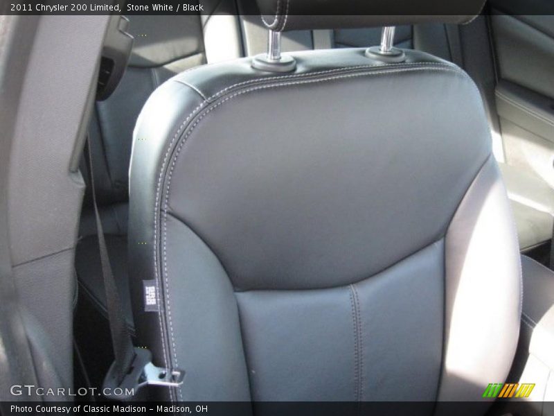 Stone White / Black 2011 Chrysler 200 Limited