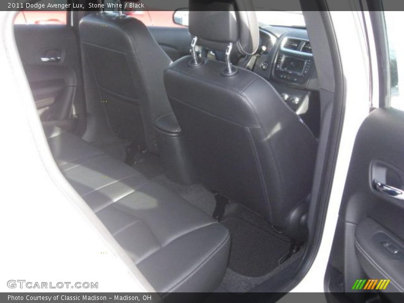 Stone White / Black 2011 Dodge Avenger Lux