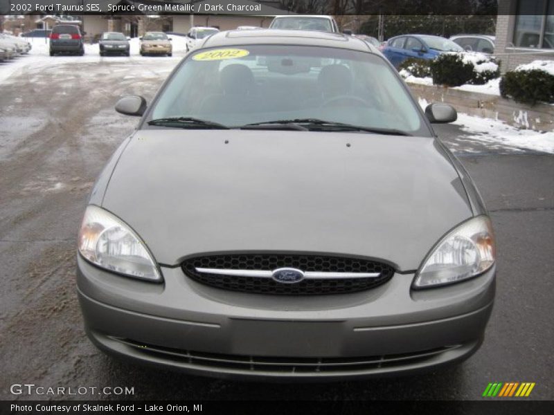 Spruce Green Metallic / Dark Charcoal 2002 Ford Taurus SES