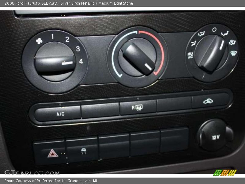 Controls of 2008 Taurus X SEL AWD