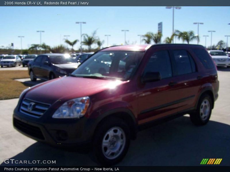 Redondo Red Pearl / Ivory 2006 Honda CR-V LX
