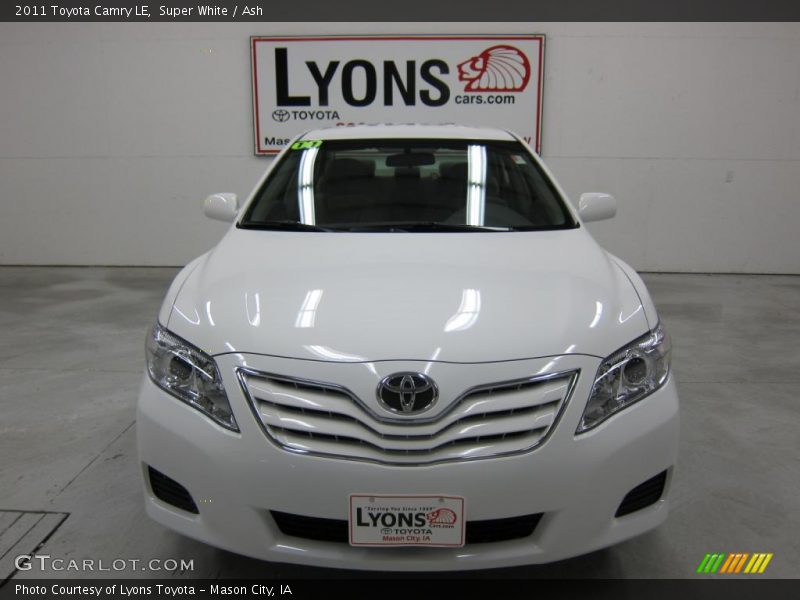 Super White / Ash 2011 Toyota Camry LE