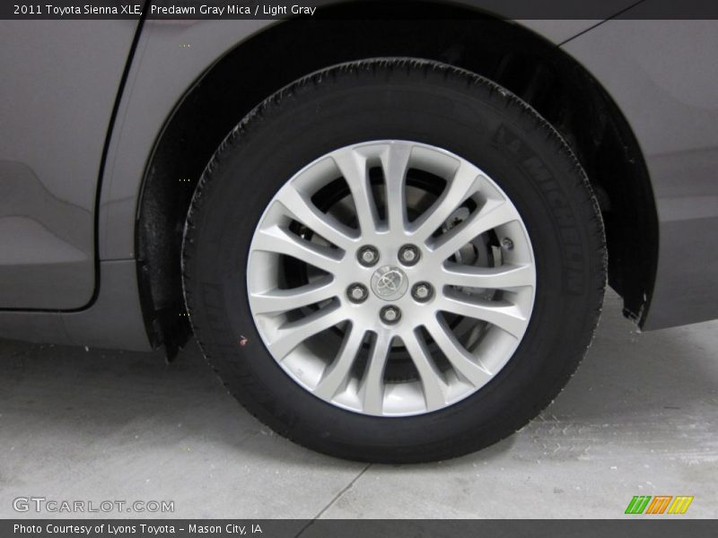 Predawn Gray Mica / Light Gray 2011 Toyota Sienna XLE