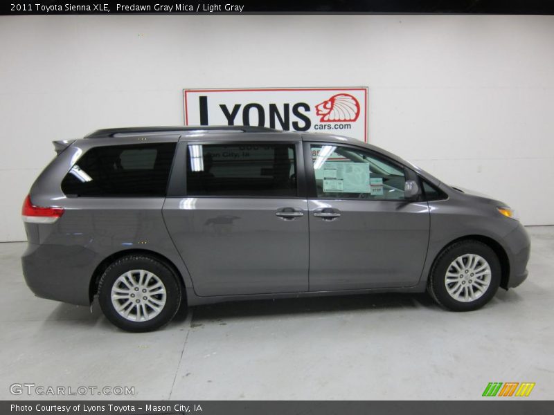 Predawn Gray Mica / Light Gray 2011 Toyota Sienna XLE
