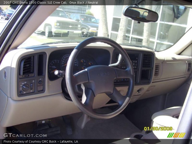 Onyx Black / Neutral 2007 GMC Sierra 1500 Classic SLE Crew Cab