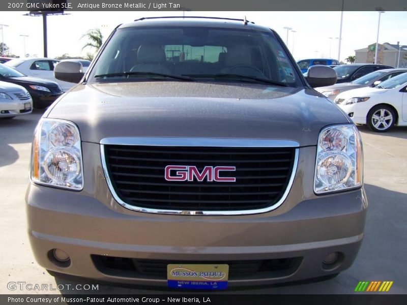 Antique Bronze Metallic / Light Tan 2007 GMC Yukon SLE