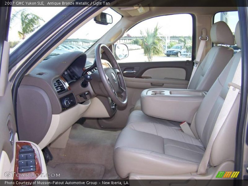 Antique Bronze Metallic / Light Tan 2007 GMC Yukon SLE