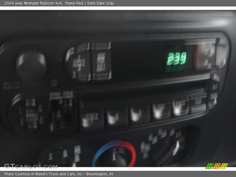 Flame Red / Dark Slate Gray 2004 Jeep Wrangler Rubicon 4x4