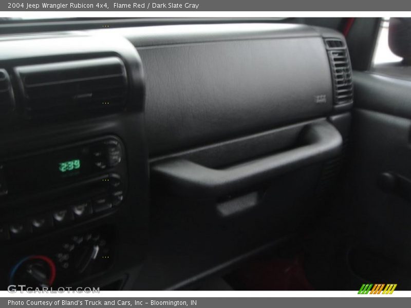 Flame Red / Dark Slate Gray 2004 Jeep Wrangler Rubicon 4x4